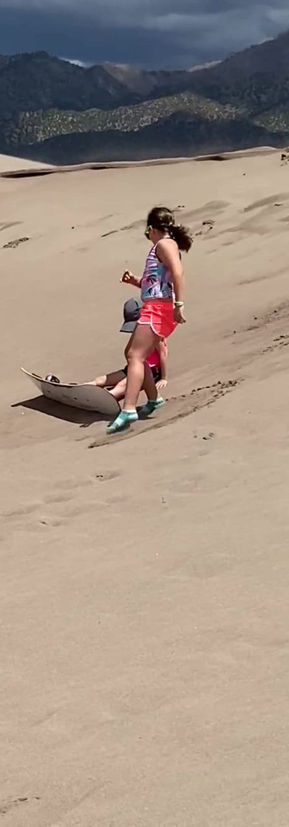 Sand dunes trail snapshot
